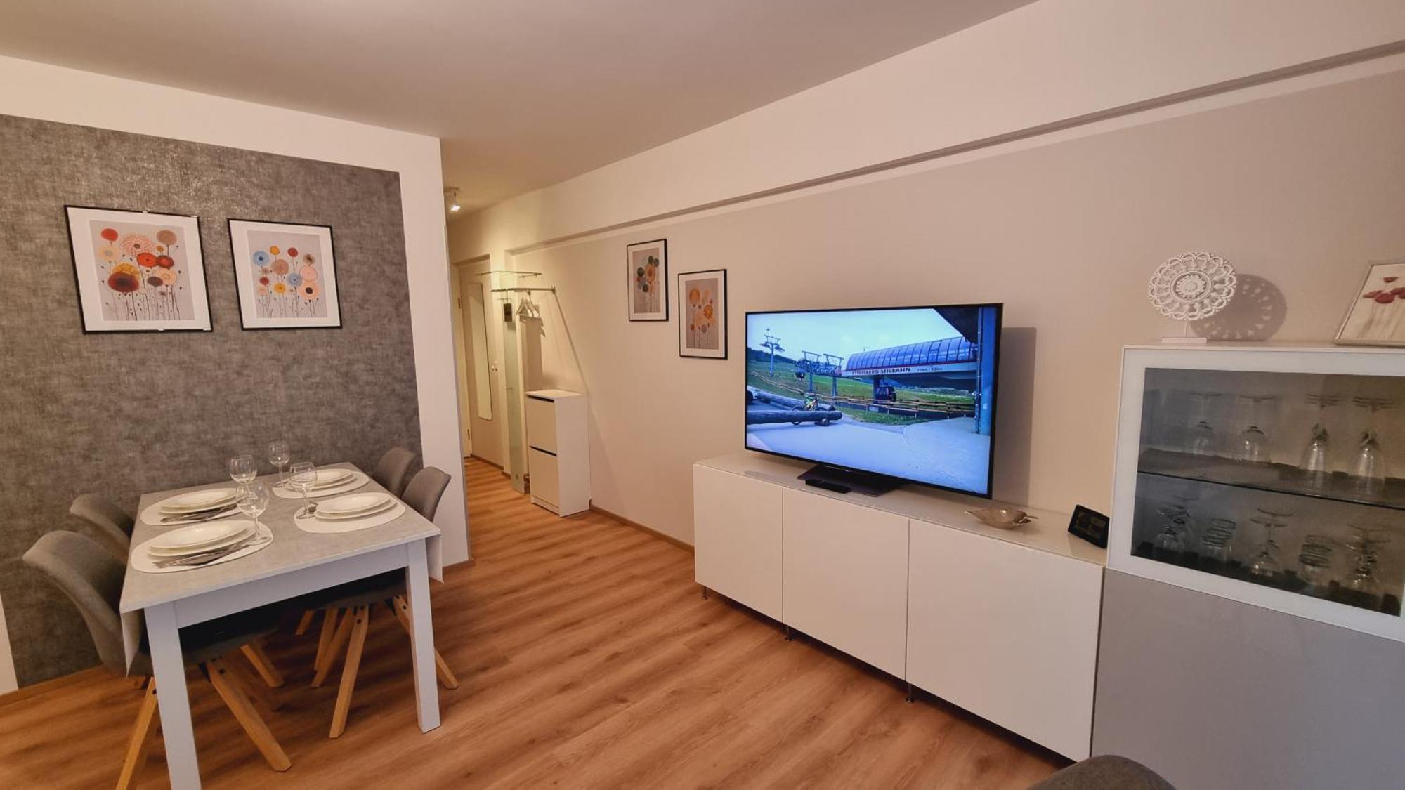 Ferienwohnung Mohnwiese Und Blumenwiese Willingen  Bilik gambar